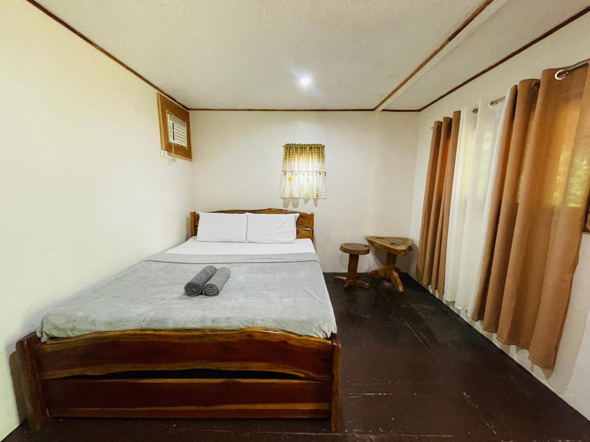 Travis Post Homestay 锡基霍尔 外观 照片