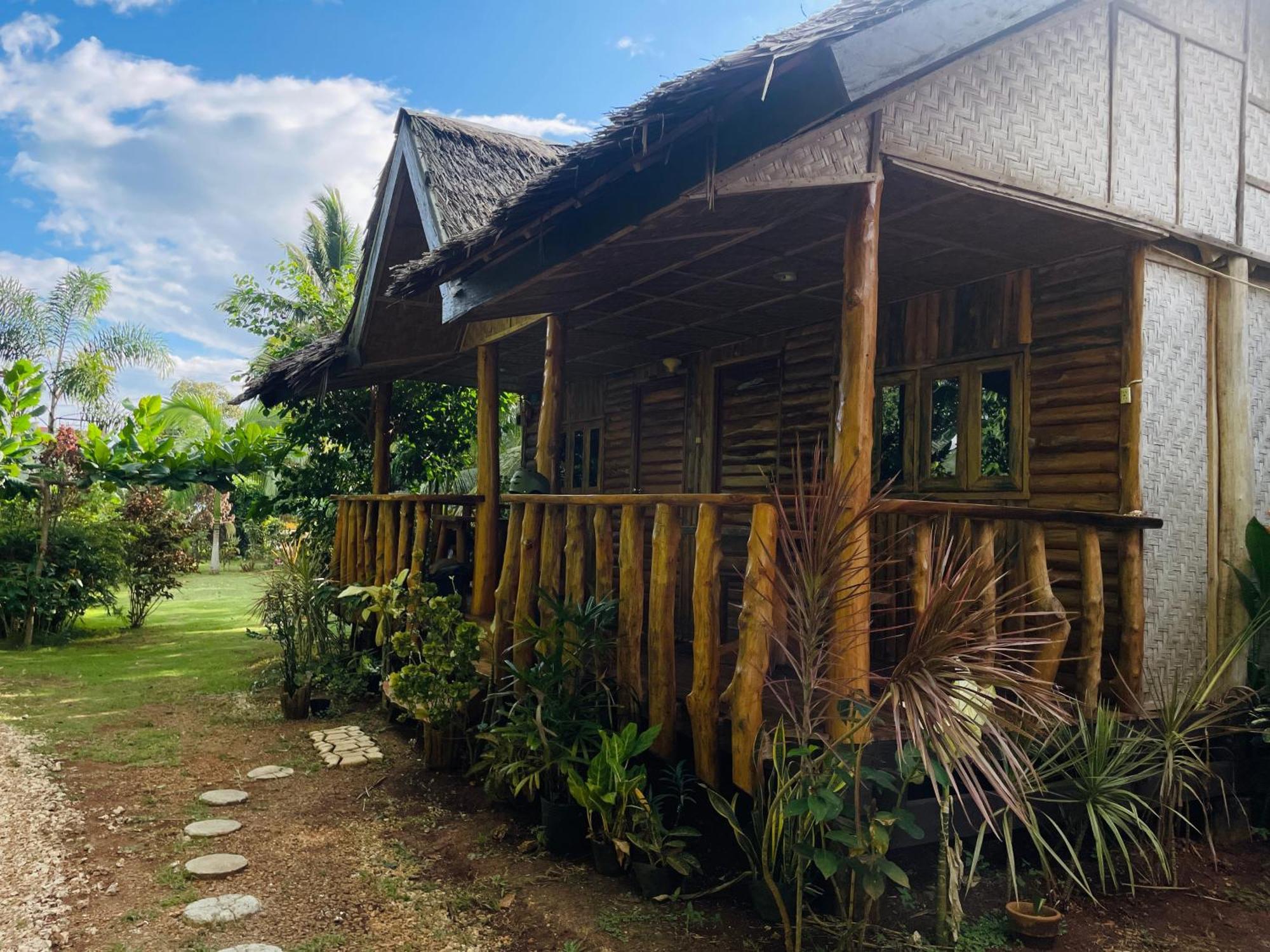 Travis Post Homestay 锡基霍尔 外观 照片